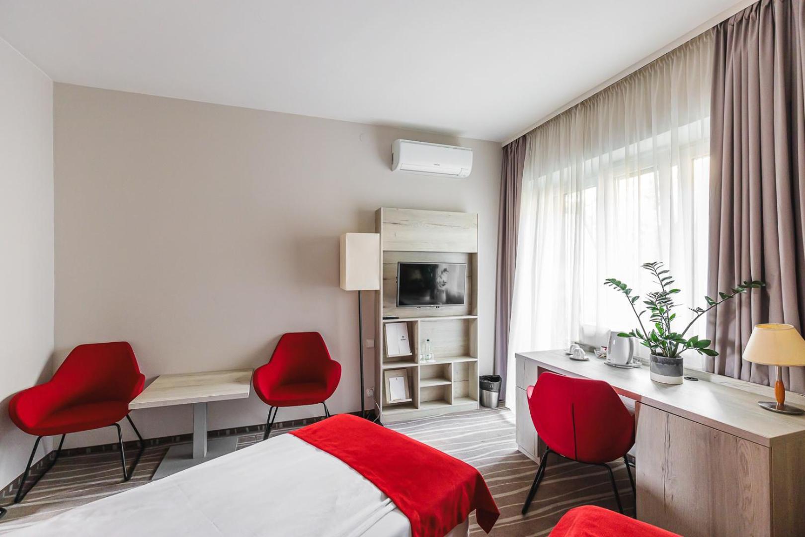 Hotel Akwawit Leszno  Bagian luar foto