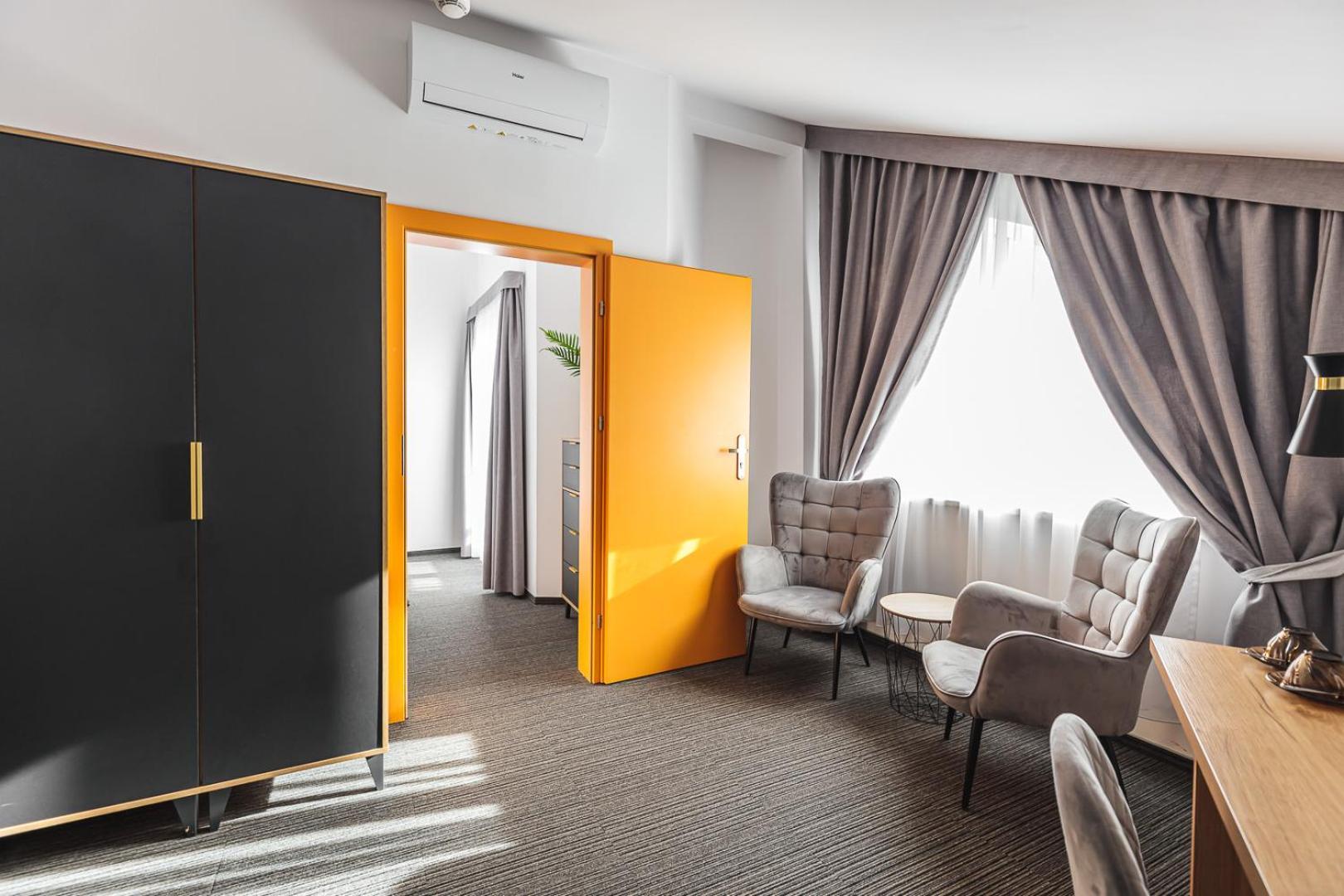 Hotel Akwawit Leszno  Bagian luar foto